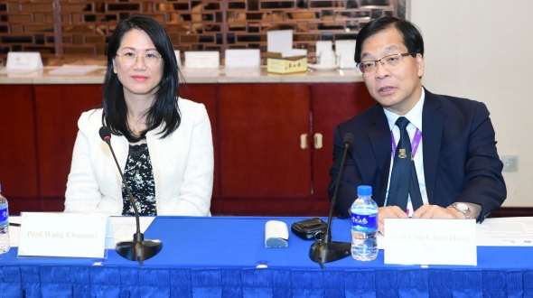 昆明医科大学口腔医学院与香港大学牙学院达成友好合作意向